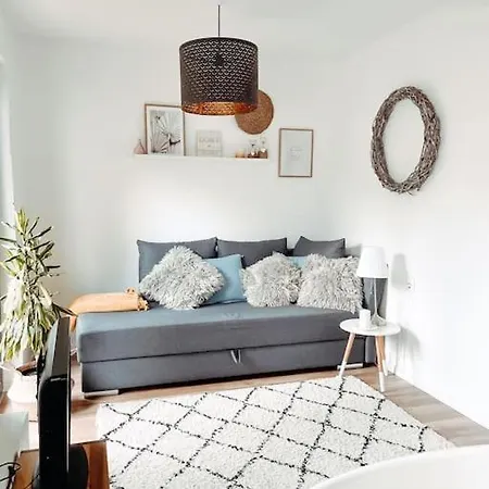 *top*+allgaeu*familie*netflix*mit Garten & *ps4* Kaufbeuren